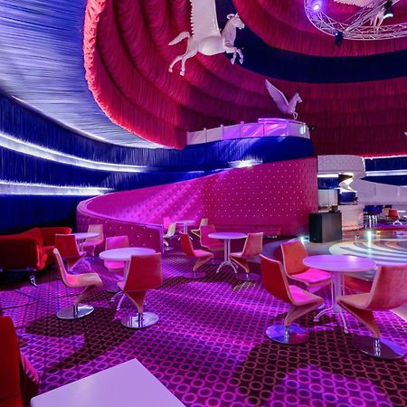 Shamakhi Palace Sharadil Seredil Exteriér fotografie The interior of the nightclub