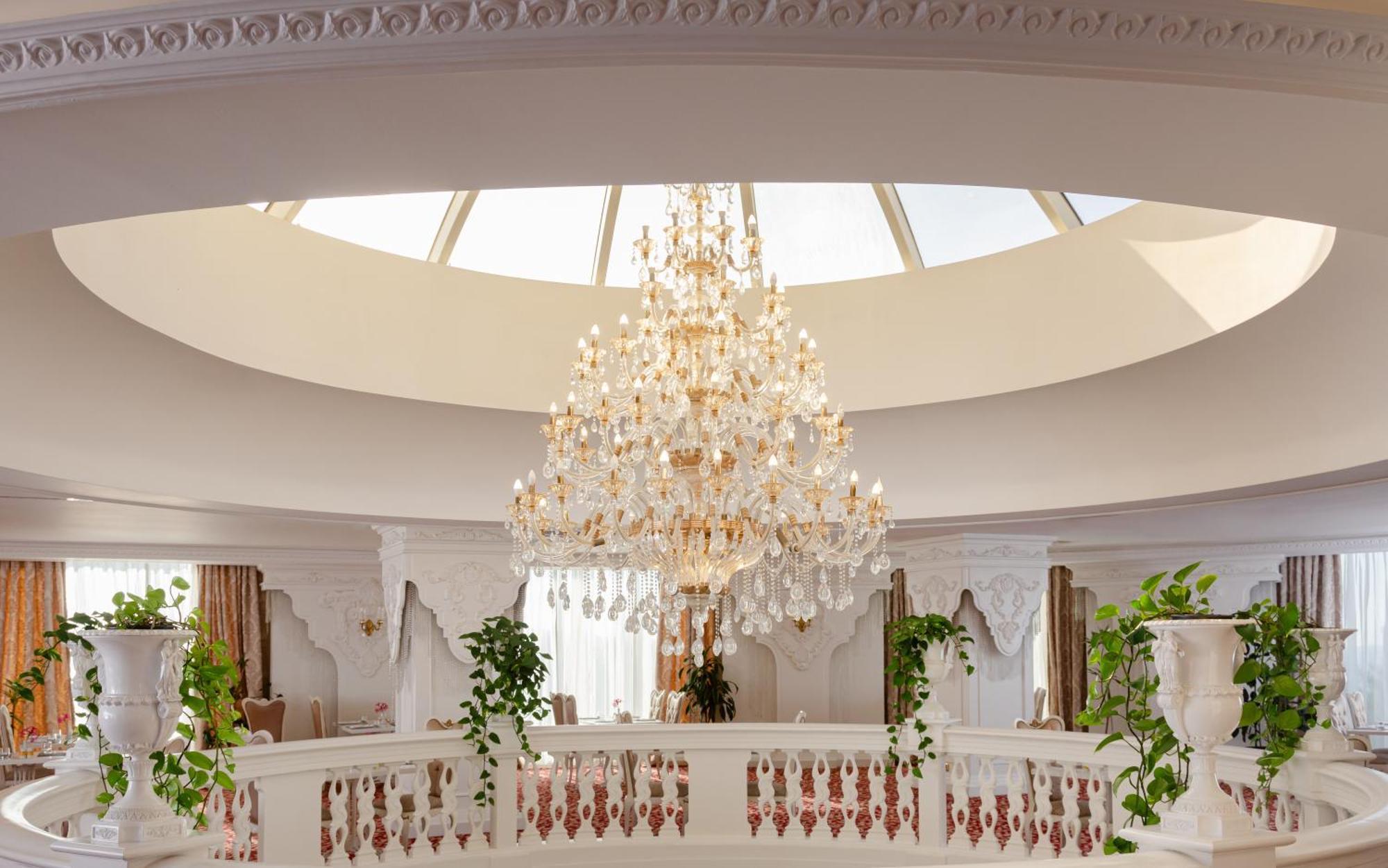 Shamakhi Palace Sharadil Seredil Exteriér fotografie The interior of the hotel