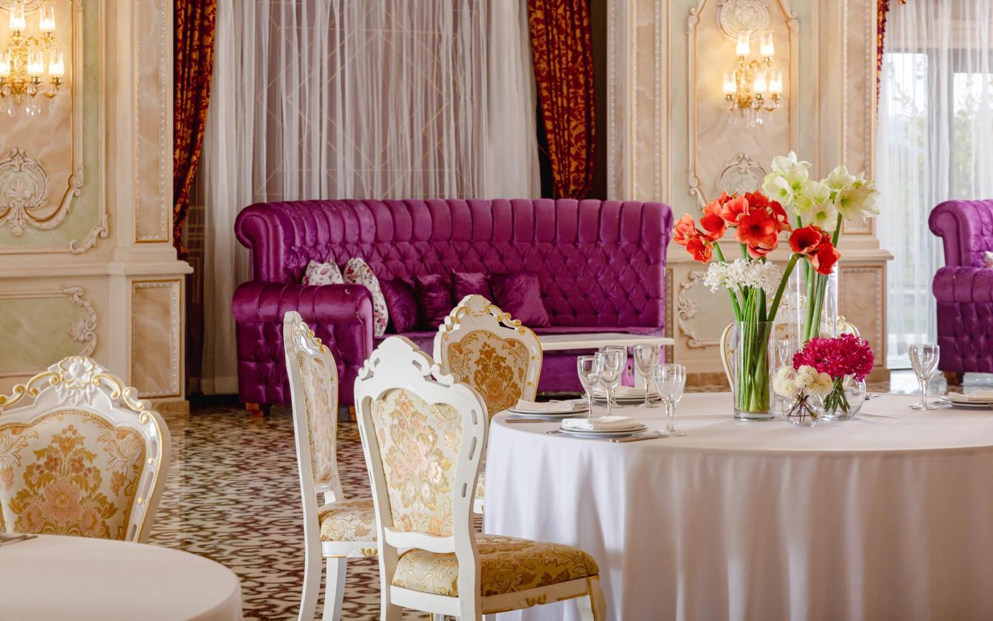 Shamakhi Palace Sharadil Seredil Exteriér fotografie The interior of the restaurant